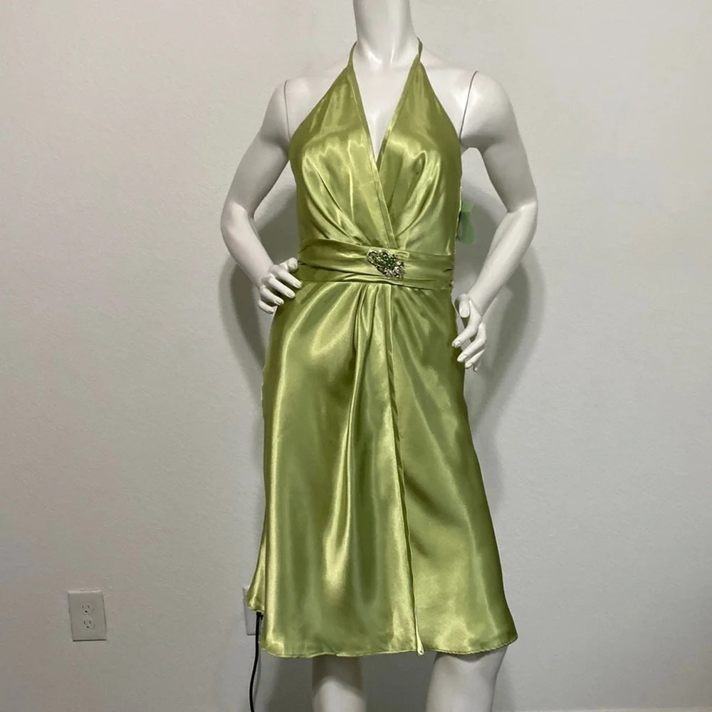 Faviana New York NWT Vintage Green Satin Halter Neck Dress Size 7/8
